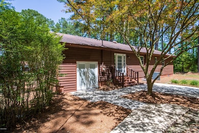 5719 edith rd-3