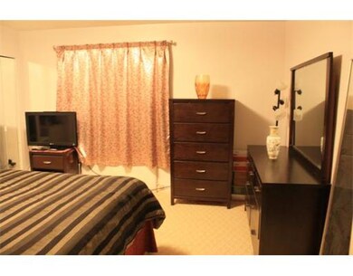 130 Boylston St unit 4, Chestnut Hill, MA 02467 - photo 5