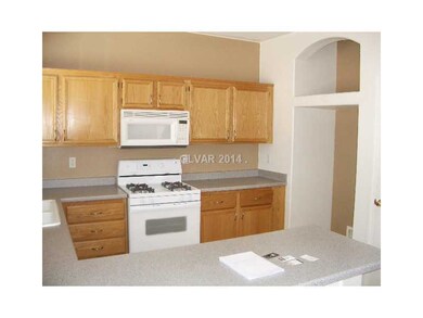 10530 Broadhead Ct, Las Vegas, NV 89135 - photo 5