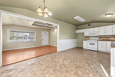 127 Washington St, Lowell, AR 72745 - photo 7