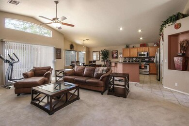005-Living_Room-1603764-print