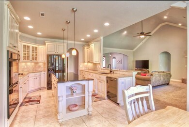 13499 Meadow Ridge, Fayetteville, AR 72704 - photo 7