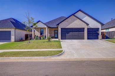 15401 Caspian Ln, Edmond, OK 73013 - photo 2