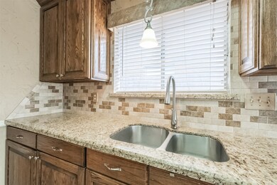 17431 Masonridge Dr, Houston, TX 77095 - photo 6