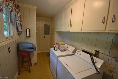 1930 Greenwood Rd, Asheboro, NC 27203 - photo 6