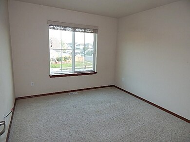 211 Johns St NE, Orting, WA 98360 - photo 7