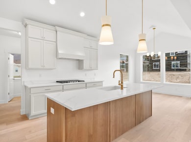 122 E Bardsley Way unit 7, Elk Ridge, UT 84651 - photo 3