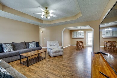 413 W Doak Rd, Manchester, TN 37355 - photo 5