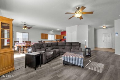 10-web-or-mls-12141-w-pershing-ave