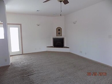404 Santa fe Dr, Alamogordo, NM 88310 - photo 2