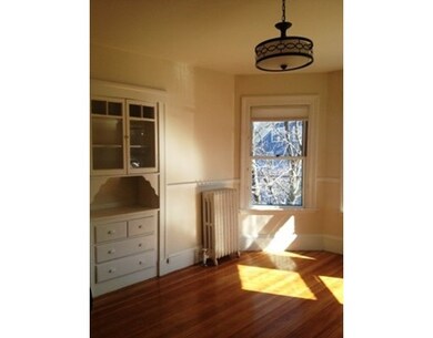 38 Marshall St unit 2, Watertown, MA 02472 - photo 4