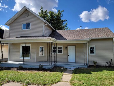 118 S Johnson St, Garrett, IN 46738 - photo 2