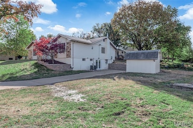 4002 Summerfield Pkwy, Saint Charles, MO 63304 - photo 5