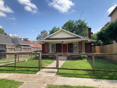 1751 W Main St, Houston, TX 77098 - photo 2