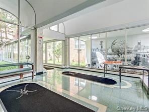 54-44 Little Neck Pkwy unit 5L, Little Neck, NY 11362 - photo 7