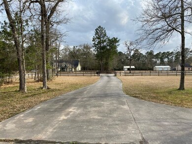 30618 N Holly Oaks Cir, Magnolia, TX 77355 - photo 2