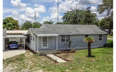 128 E Royal Palm St, Lake Placid, FL 33852 - photo 2