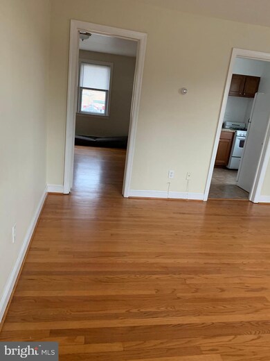 704 Laurel Ave unit 4, Laurel, MD 20707 - photo 6