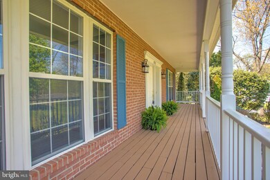 8978 Hooes Rd, Lorton, VA 22079 - photo 3