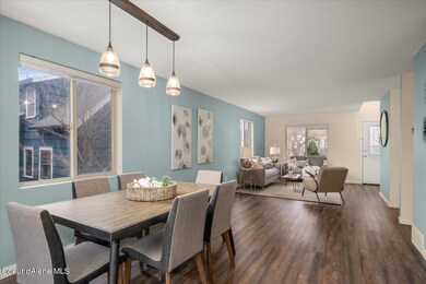 07-1625 W Clarke Ave-012