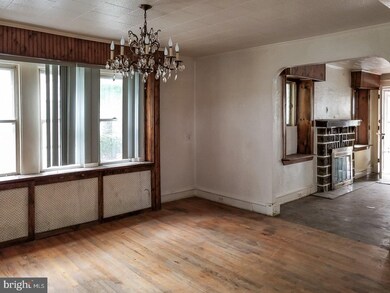 7214 Pine St, Upper Darby, PA 19082 - photo 5