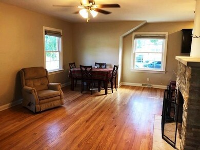 402 N Harvey St, Griffith, IN 46319 - photo 3