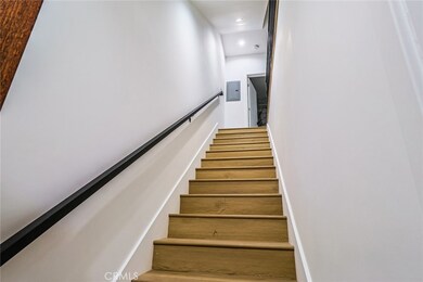 4836 W 17th St, Los Angeles, CA 90019 - photo 3