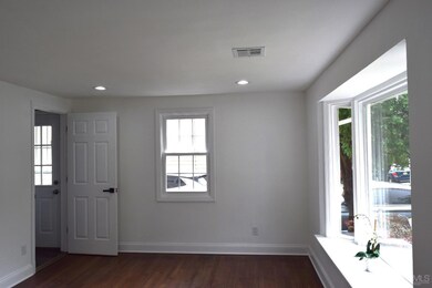 42 W Cliff Rd, Colonia, NJ 07067 - photo 2