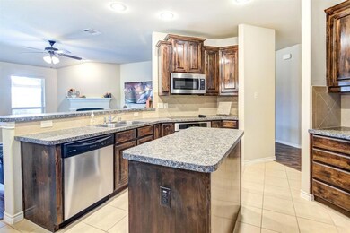 872 Austin Ln, Lavon, TX 75166 - photo 5