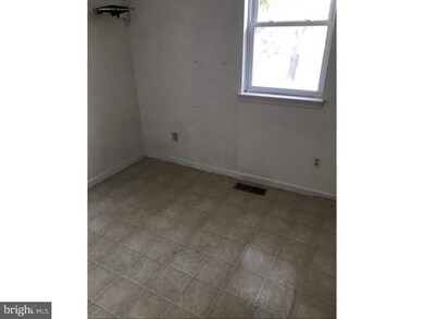 313 N 6th St, Millville, NJ 08332 - photo 5