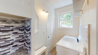 10 Barrows St unit 1, Middleboro, MA 02346 - photo 7