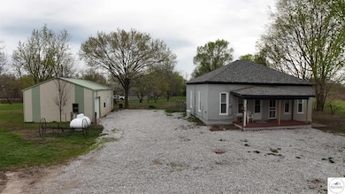 506 W 4th St, Calhoun, MO 65323 - photo 2