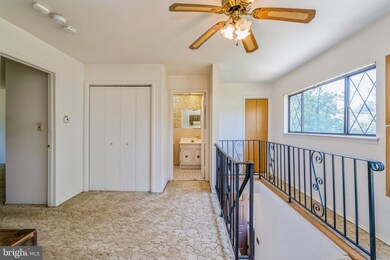 899 A1 Merritt Dr, Hillsborough, NJ 08844 - photo 4