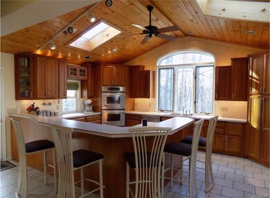 5881 Limeport Rd, Emmaus, PA 18049 - photo 2