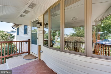 313 Marganza S, Laurel, MD 20724 - photo 4