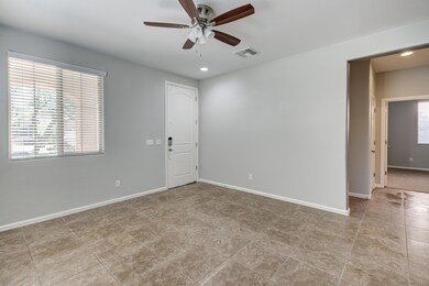 6 Formal room -3