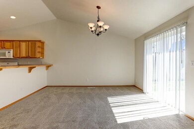 2016 NW Joshua Tree Ct, Redmond, OR 97756 - photo 6