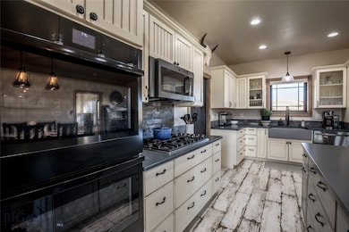 55 Vigilante Ln, Sheridan, MT 59749 - photo 5