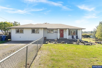 825 Academy St, Mount Angel, OR 97362 - photo 7