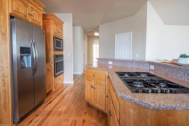 3721 SW Tommy Armour Ln, Redmond, OR 97756 - photo 7