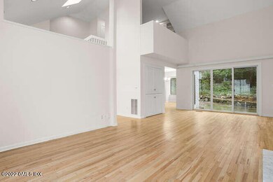 40 Ettl Ln unit 1, Greenwich, CT 06831 - photo 6