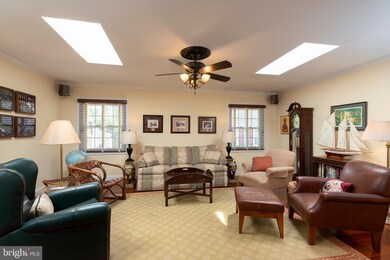 12404 Shadow Ln, Bowie, MD 20715 - photo 5
