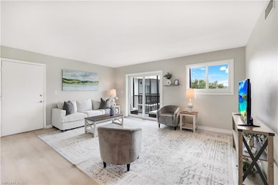 Central Gardens unit 313, Naples, FL 34102 - photo 6