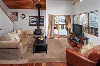 2109 Chamonix Ln unit B, Vail, CO 81657 - photo 3