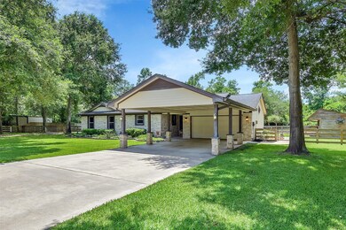 142 Sentinel Oaks, Pinehurst, TX 77362 - photo 2