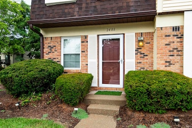 2488 S Brittany Ln, Bloomington, IN 47401 - photo 2