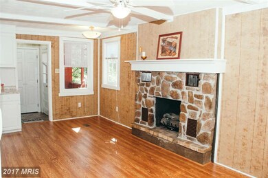 964 Puffenburger Ln, Hedgesville, WV 25427 - photo 6