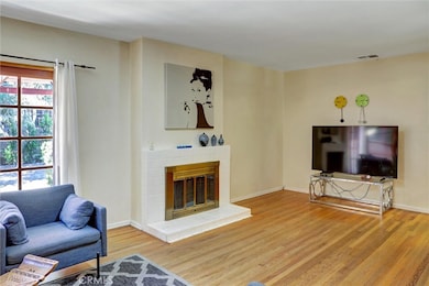 15123 Killion St, Sherman Oaks, CA 91411 - photo 7