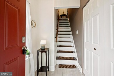 1606 Hawthorne Ct unit 6, Sewell, NJ 08080 - photo 3