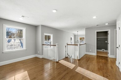44 Elm St unit 44, Amesbury, MA 01913 - photo 6
